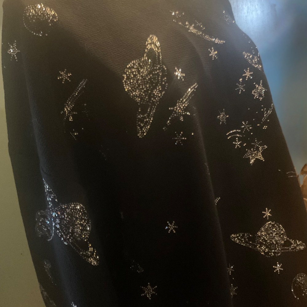 GALLAXY RHINESTONES WINGS ON BACK SWEATSHIRT BRAND NEW WITH TAGS SIZE XXL - Picture 2 of 12